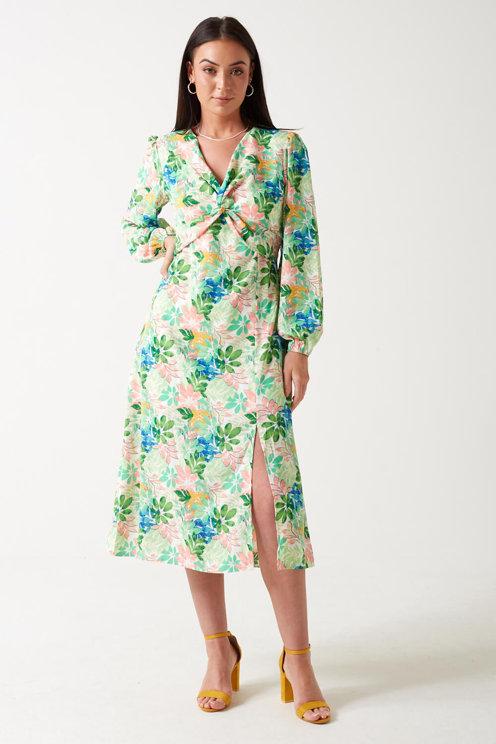 https://www.iclothing.com/media/catalog/product/d/a/danni_floral_print_midi_dress_in_green-3a.jpg