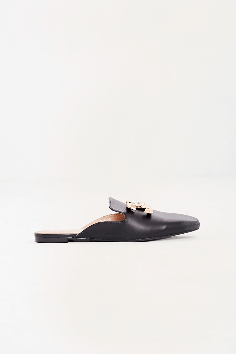 https://www.iclothing.com/media/catalog/product/d/e/delia_gold_buckle_mule_loafers_in_black-2.png