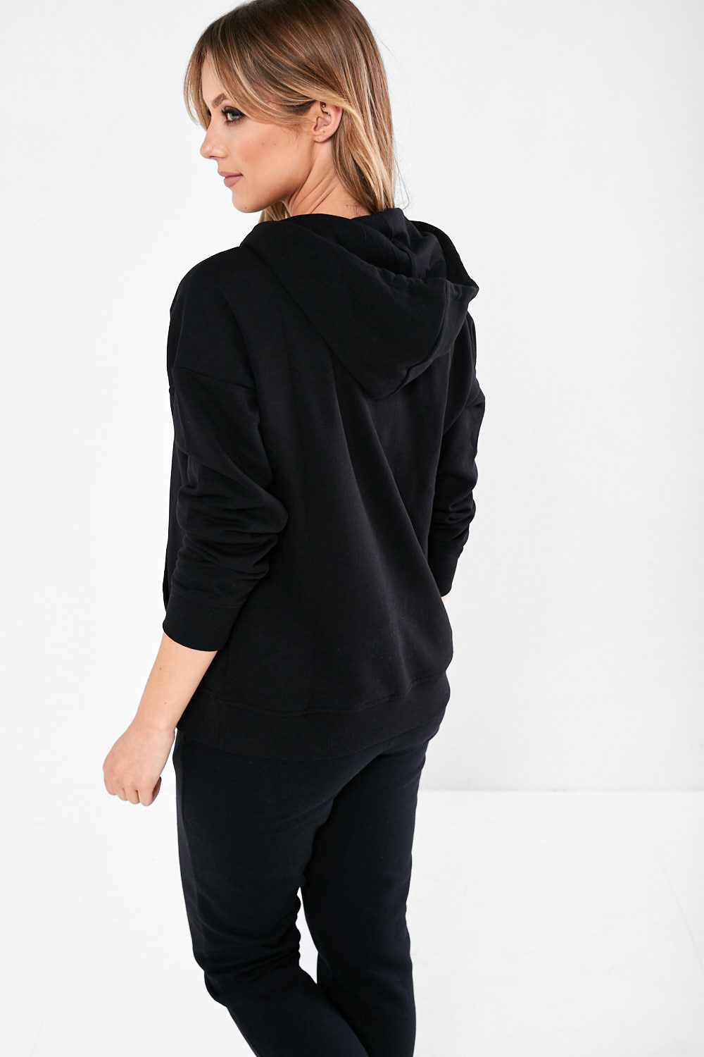 https://www.iclothing.com/media/catalog/product/f/e/feel_hoodie_in_black-2.jpg