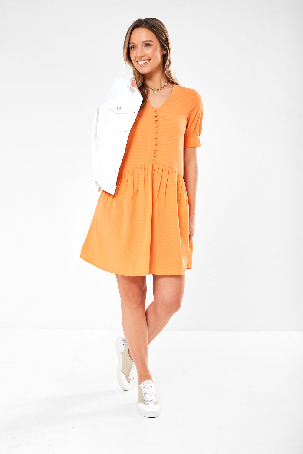 https://www.iclothing.com/media/catalog/product/g/e/geneva_dress_in_orange-4.jpg