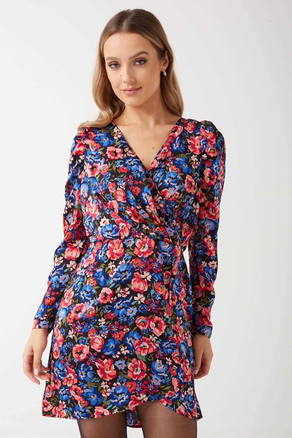 https://www.iclothing.com/media/catalog/product/g/i/gina_short_floral_dress_in_blue_and_pink-1a.jpg