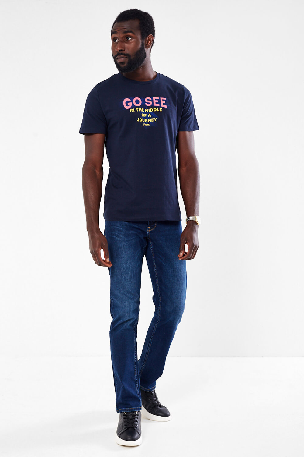 https://www.iclothing.com/media/catalog/product/g/r/grove_tee_ss_crew_neck_in_navy_-4.jpg