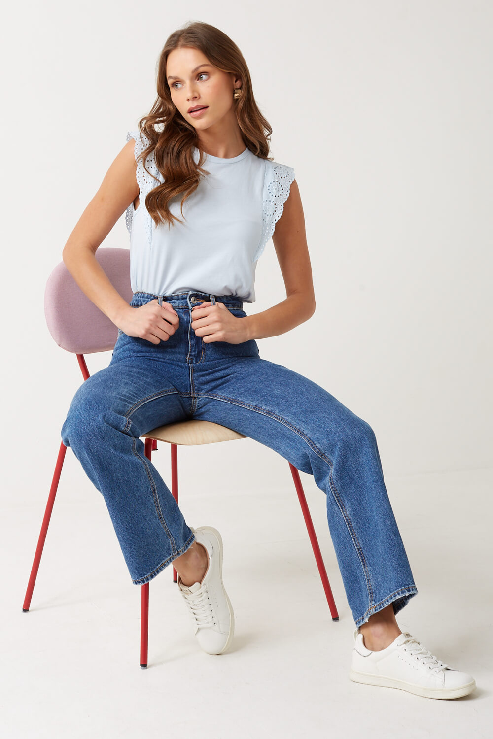 https://www.iclothing.com/media/catalog/product/h/o/hollyn_crochet_blouse_in_light_blue-4.jpg