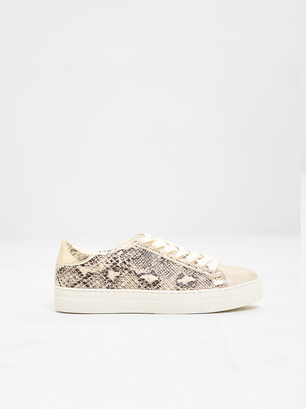 https://www.iclothing.com/media/catalog/product/i/z/izzy_snakeskin_trainers-3.jpg