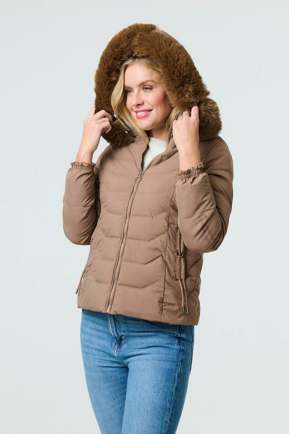 https://www.iclothing.com/media/catalog/product/j/5/j517300-brown_6.jpg