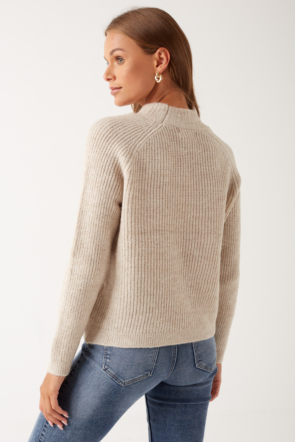 https://www.iclothing.com/media/catalog/product/j/a/jade_knit_jumper_in_light_beige-2.jpg