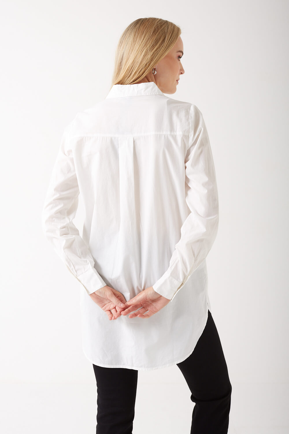 https://www.iclothing.com/media/catalog/product/j/i/jiva_long_shirt_in_white-3.jpg