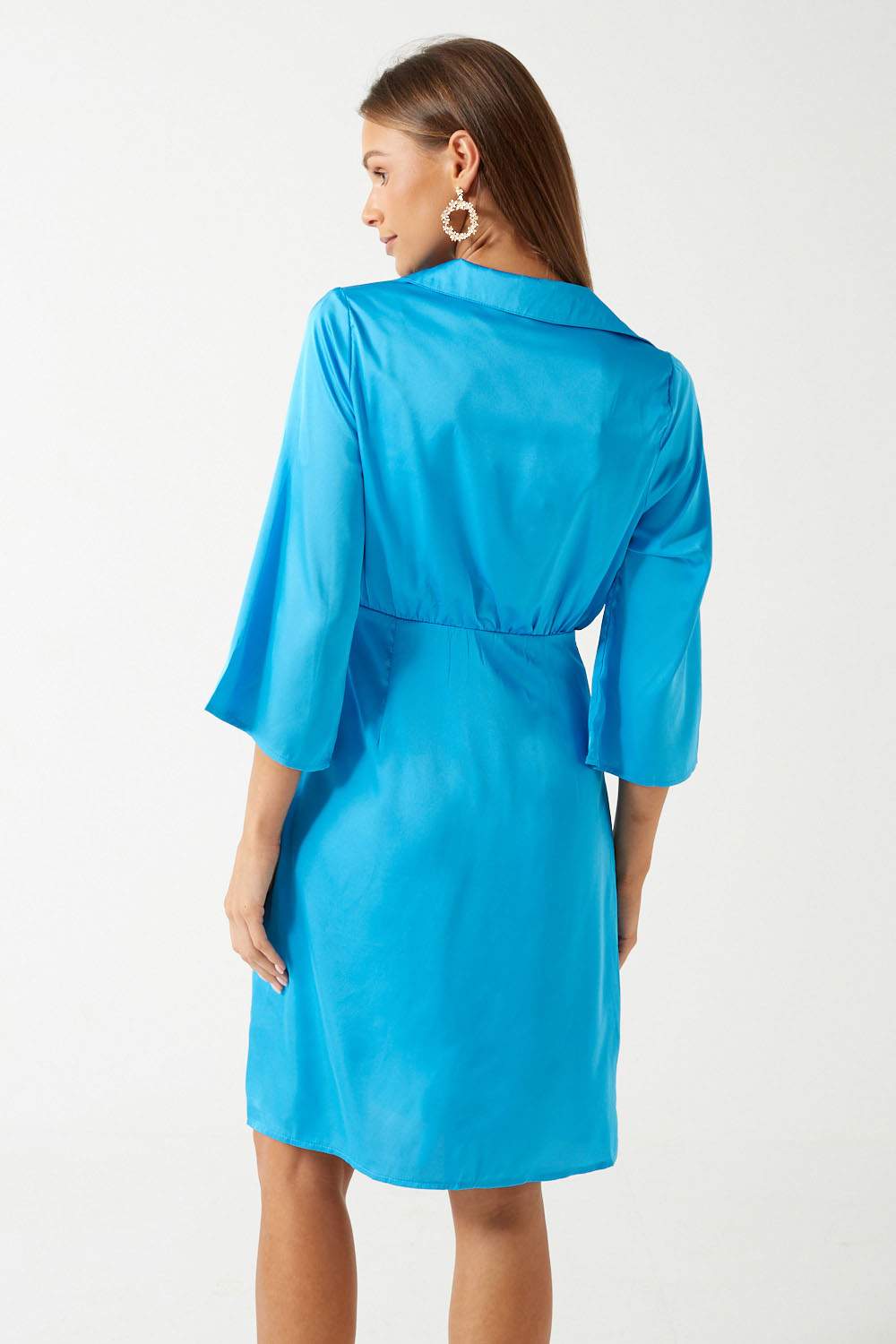 https://www.iclothing.com/media/catalog/product/j/u/julie_short_wrap_dress_in_blue-2.jpg