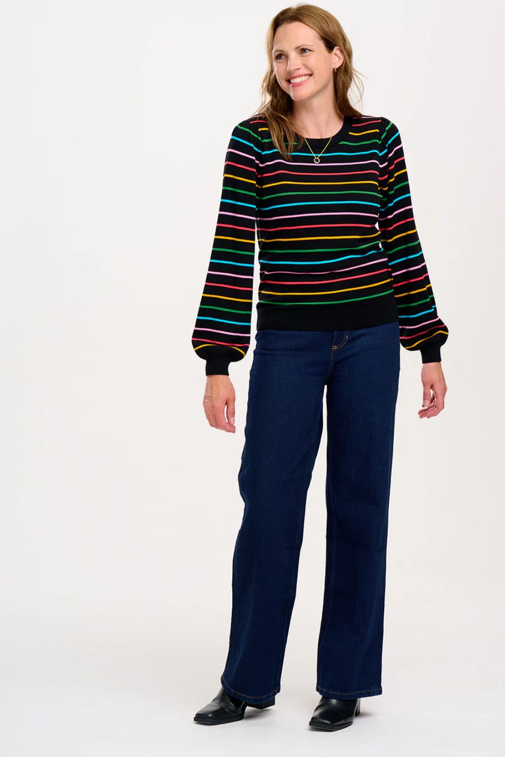 https://www.iclothing.com/media/catalog/product/k/0/k0837_madeline_jumper_01_900x.jpg