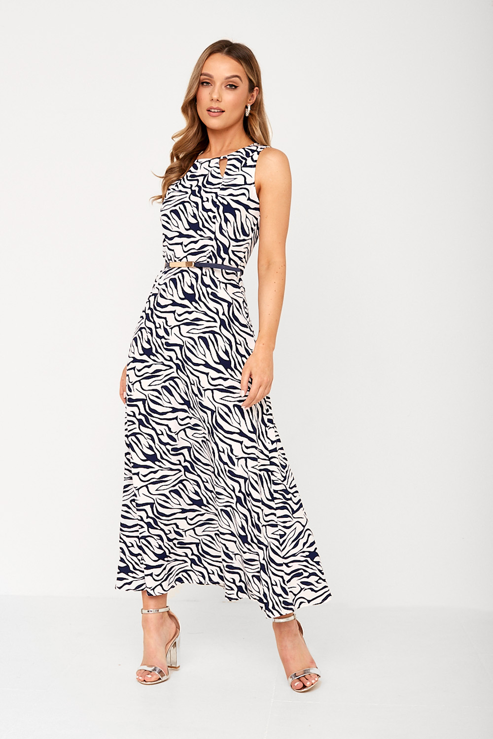 https://www.iclothing.com/media/catalog/product/k/a/kara_animal_print_midi_dress_in_navy-4.jpg