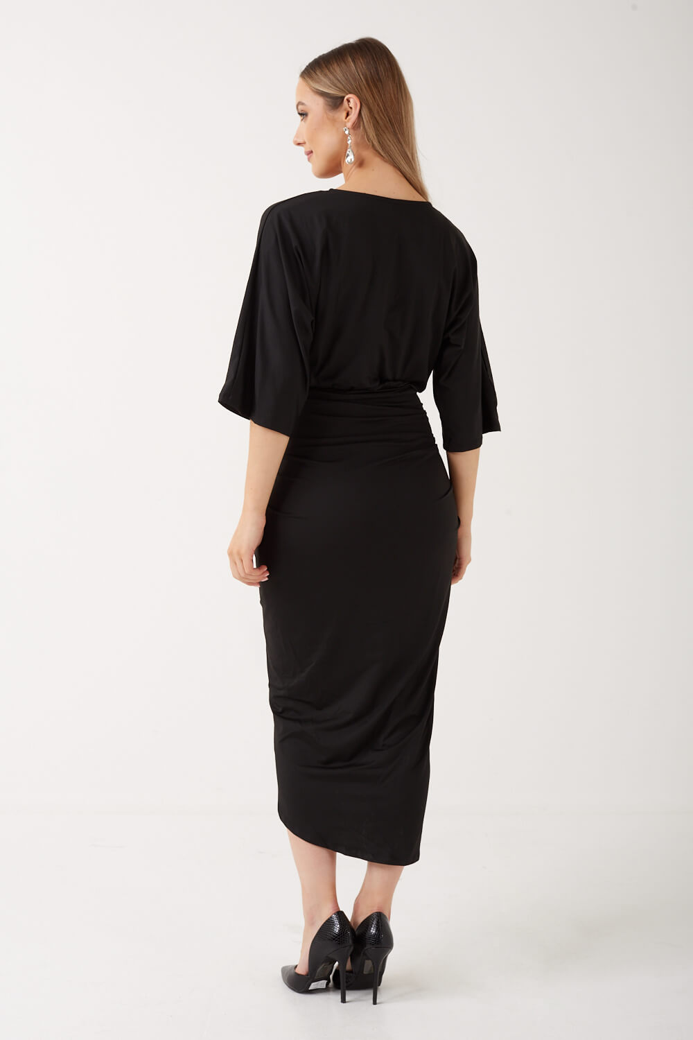 https://www.iclothing.com/media/catalog/product/k/e/kelly_deep_v_midi_dress_in_black-2.jpg