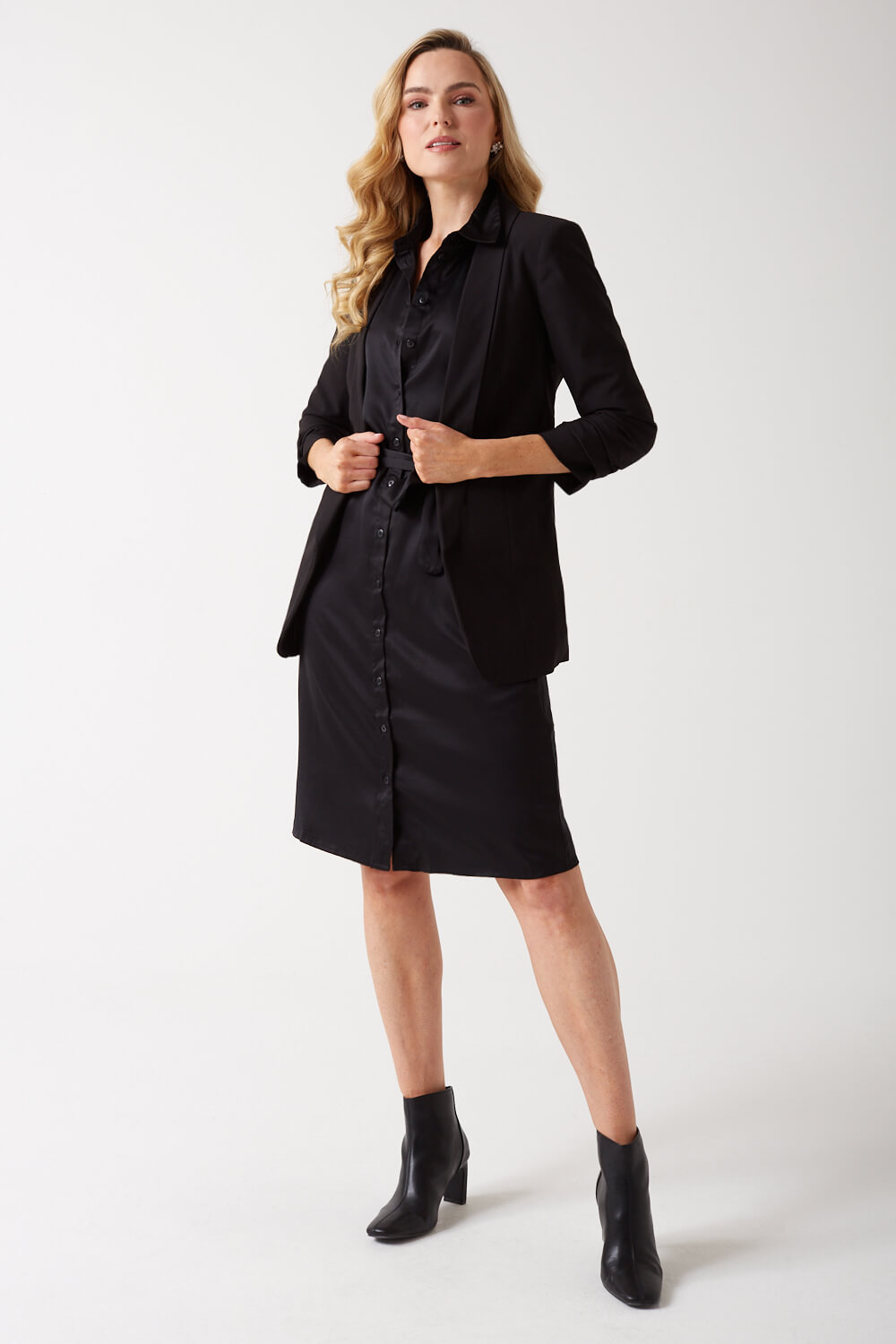 https://www.iclothing.com/media/catalog/product/k/l/kleo_shirt_dress_in_black-3a.jpg