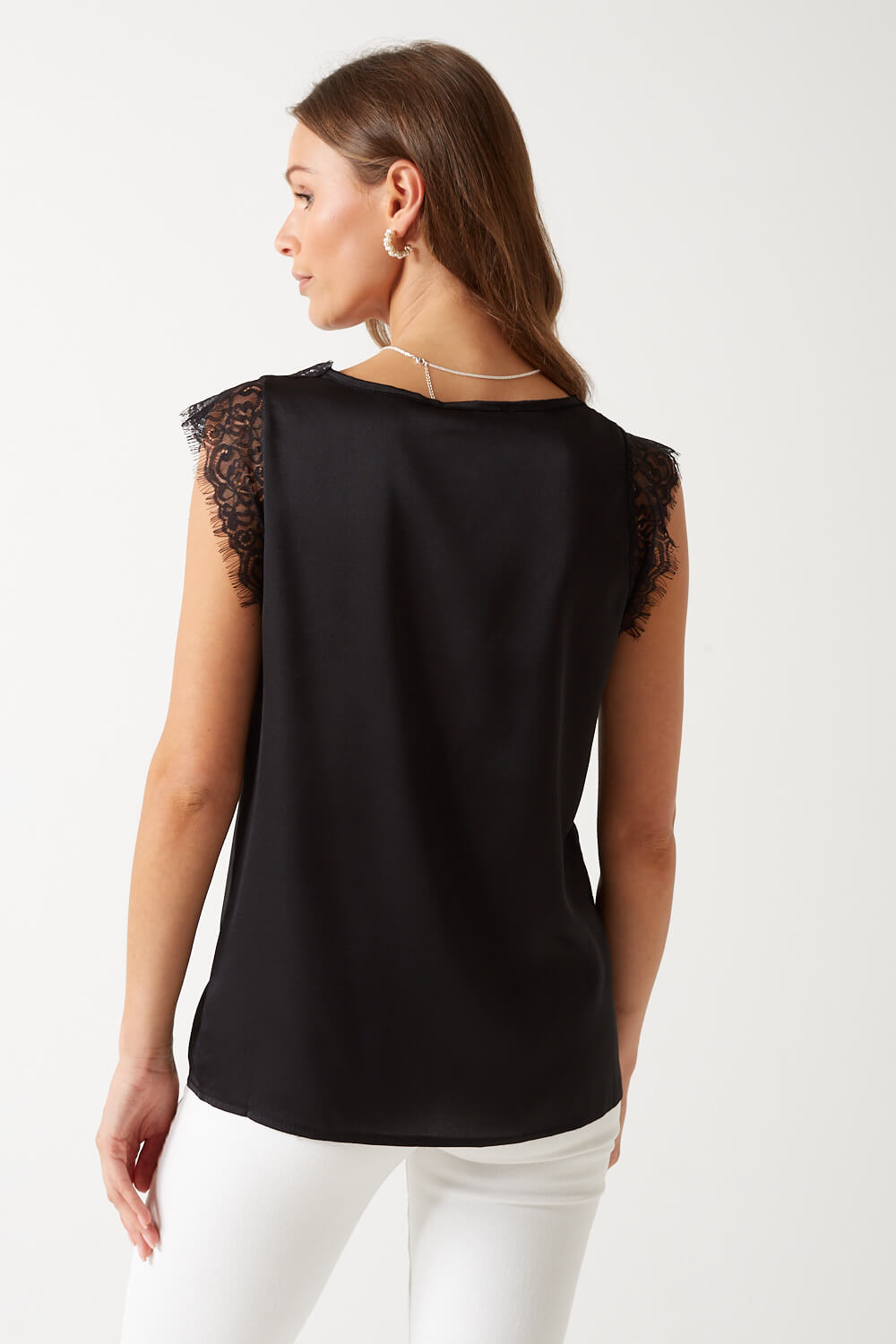 https://www.iclothing.com/media/catalog/product/l/a/layan_lace_cami_top_in_black-2.jpg