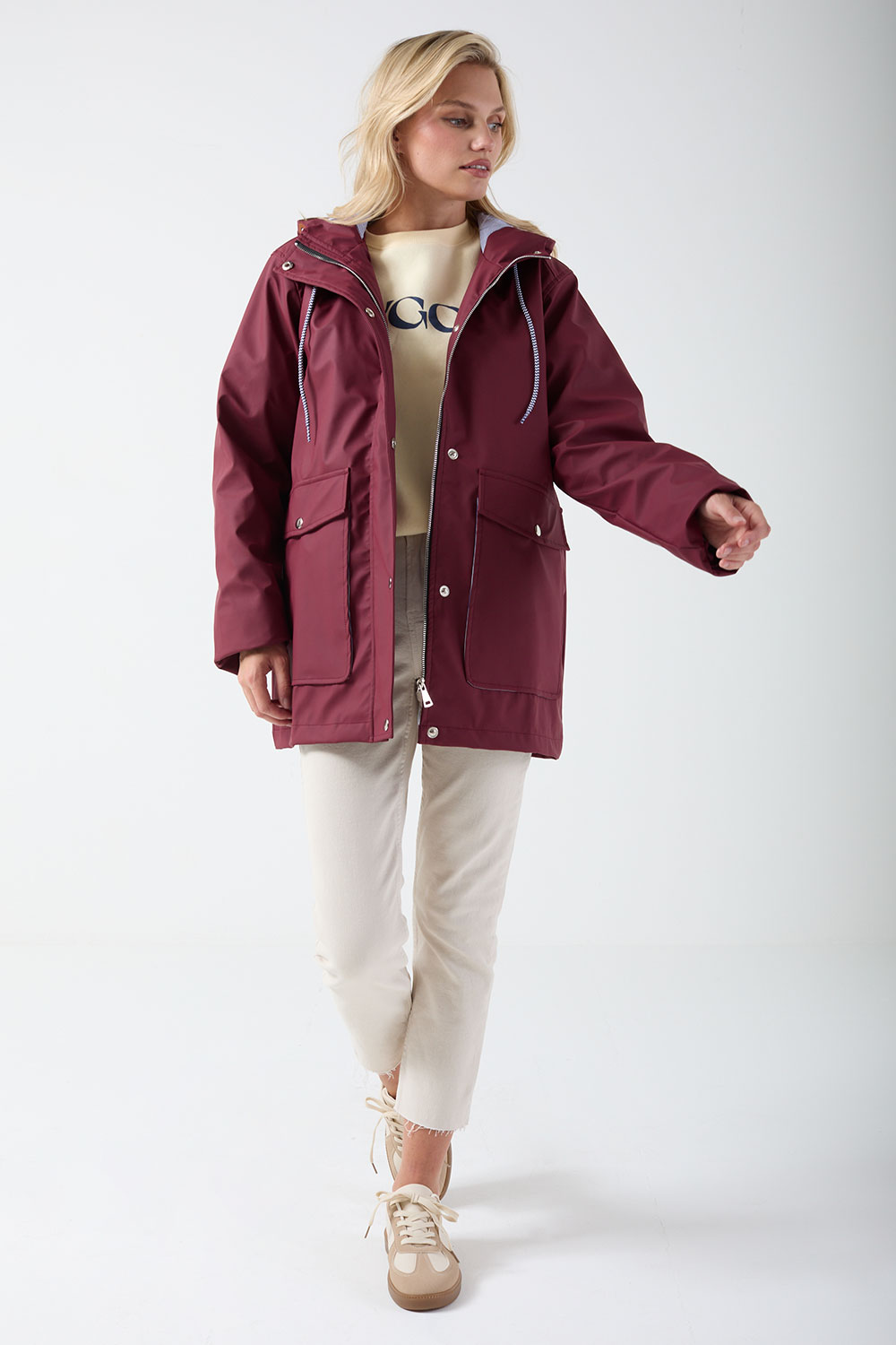 https://www.iclothing.com/media/catalog/product/l/i/lilly-wine-raincoat-25.jpg