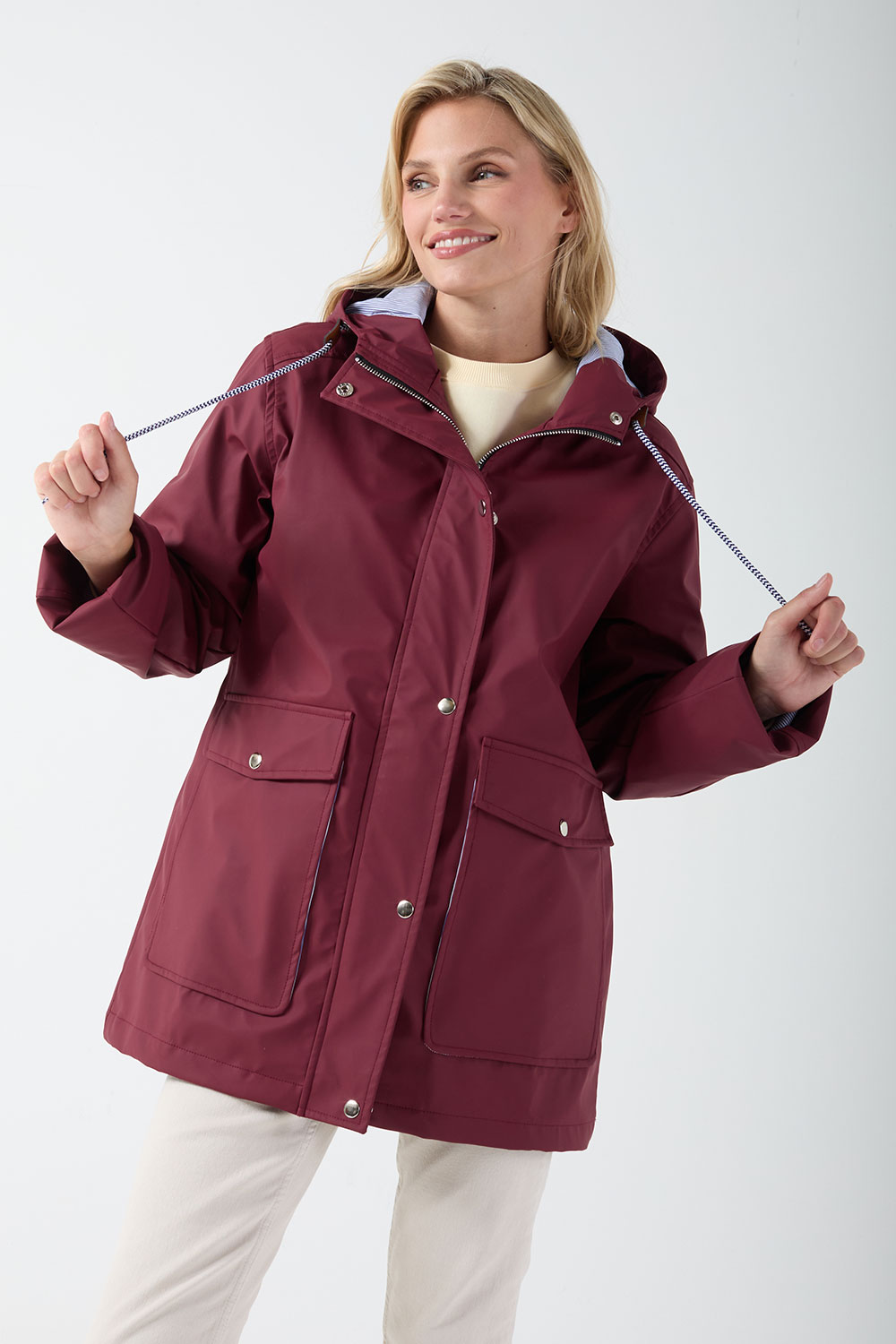 https://www.iclothing.com/media/catalog/product/l/i/lilly-wine-raincoat-26.jpg