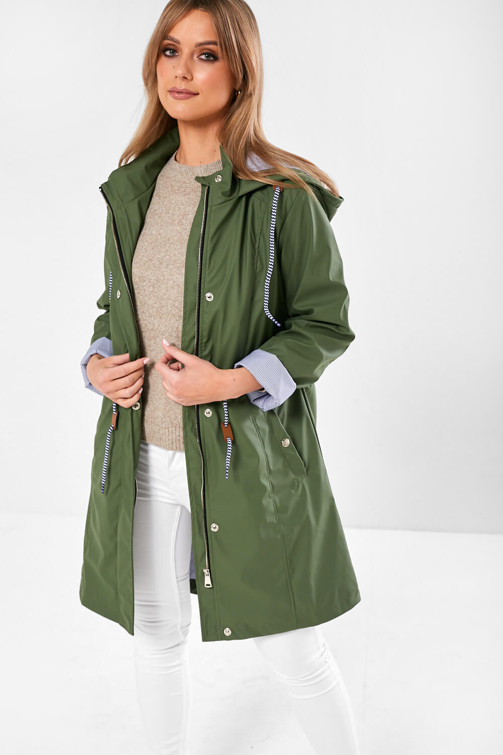 https://www.iclothing.com/media/catalog/product/l/i/lilly_drawstring_rain_jacket_-4.jpg