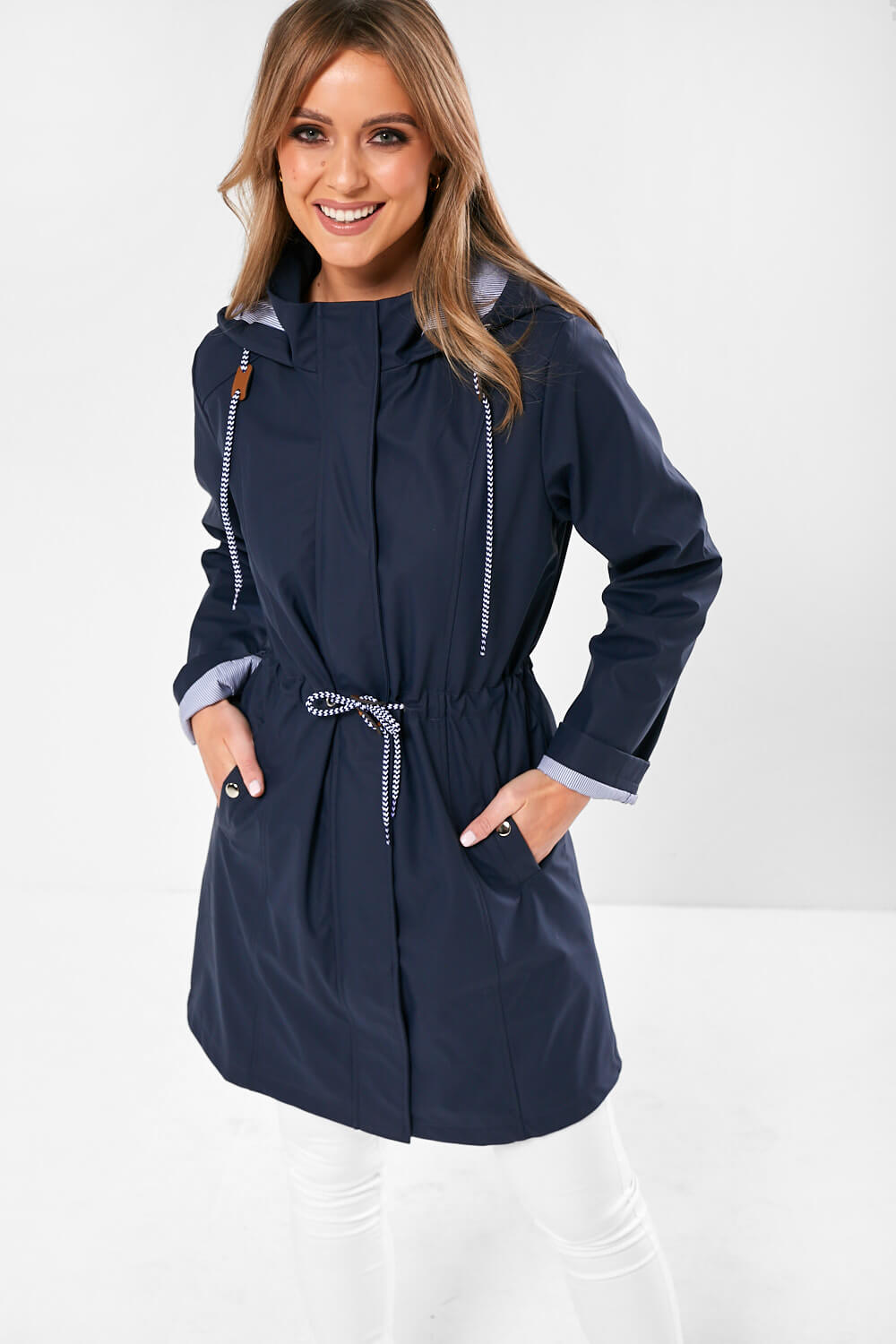 https://www.iclothing.com/media/catalog/product/l/i/lilly_drawstring_rain_jacket_in_navy-3.jpg