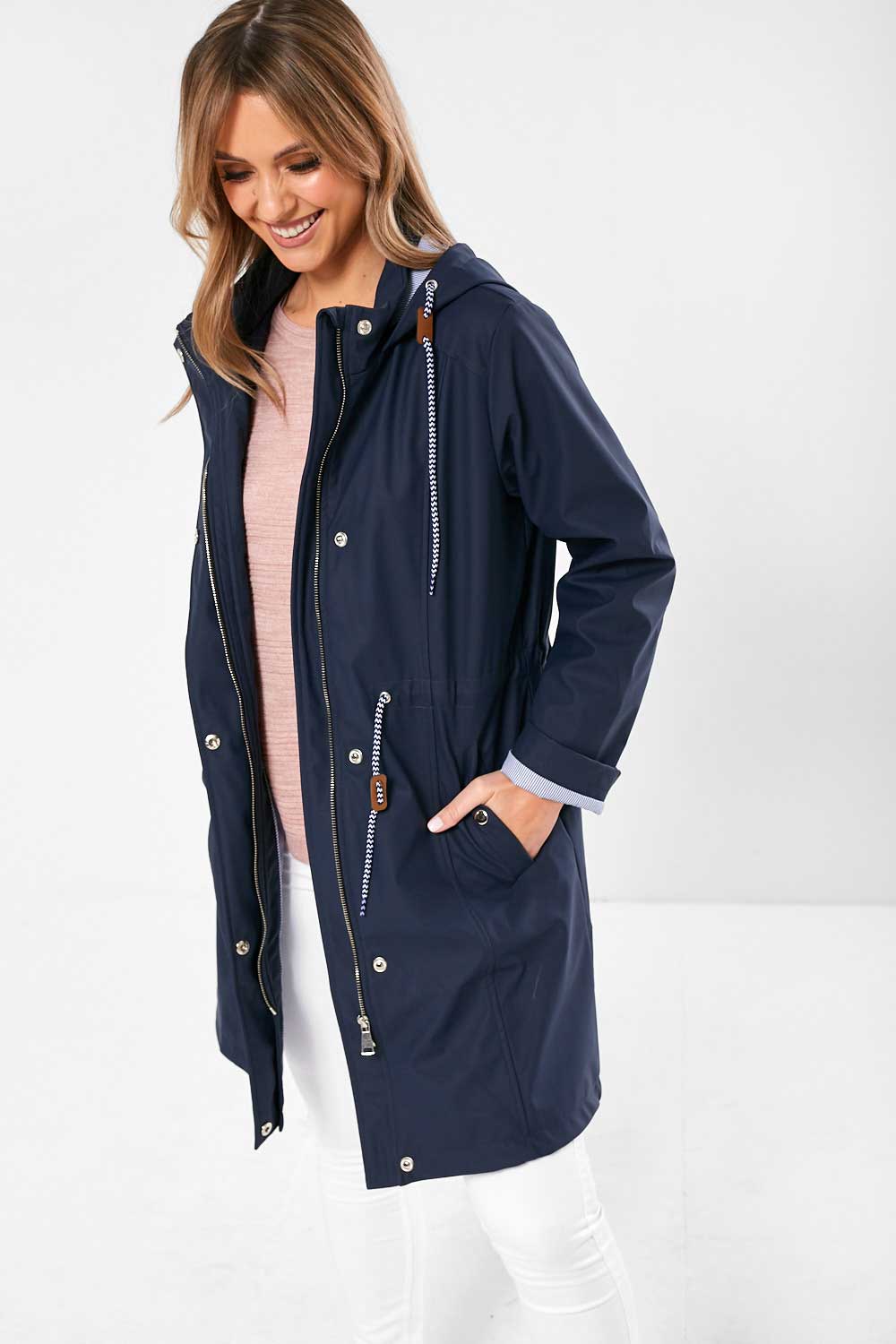 https://www.iclothing.com/media/catalog/product/l/i/lilly_drawstring_rain_jacket_in_navy-7.jpg