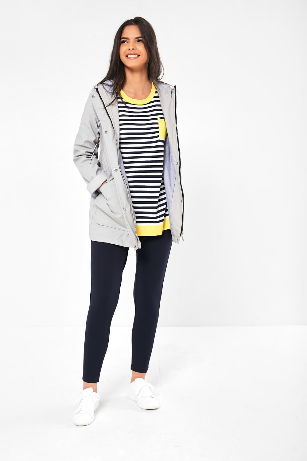 https://www.iclothing.com/media/catalog/product/l/i/lilly_stripe_lined_raincoat_in_grey-5.jpg