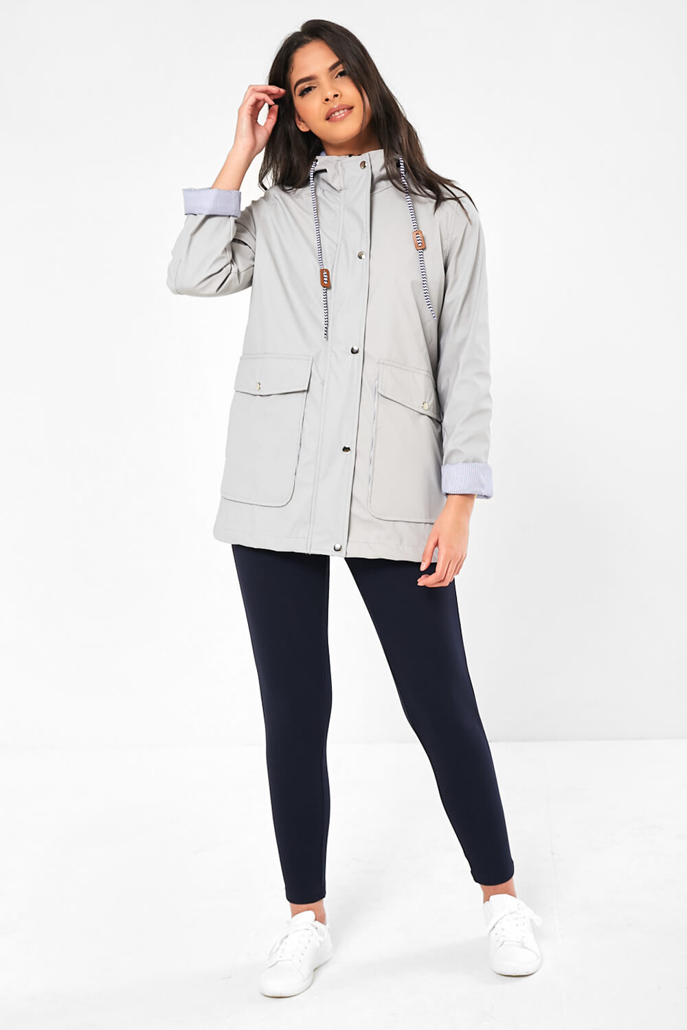 https://www.iclothing.com/media/catalog/product/l/i/lilly_stripe_lined_raincoat_in_grey-6.jpg