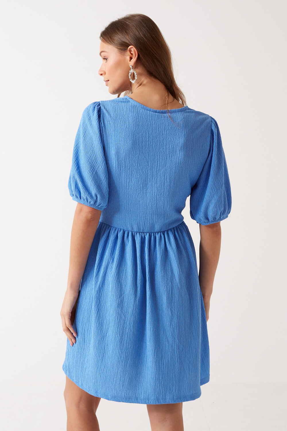 https://www.iclothing.com/media/catalog/product/l/u/luna_short_dress_in_blue-2.jpg