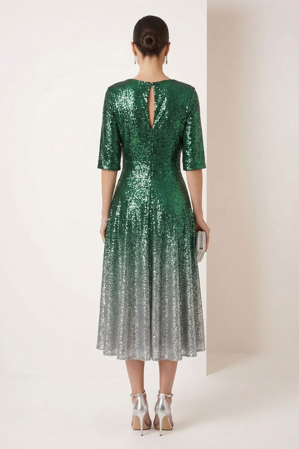 https://www.iclothing.com/media/catalog/product/m/a/ma51338-grn-green_to_silver_ombre_sequin-3-studio_model___back.jpeg
