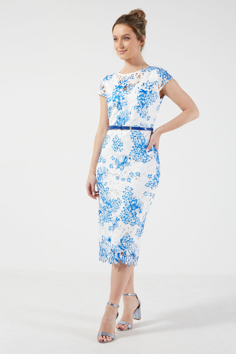 https://www.iclothing.com/media/catalog/product/m/a/ma810161-l700-ivory-blue-77.jpg