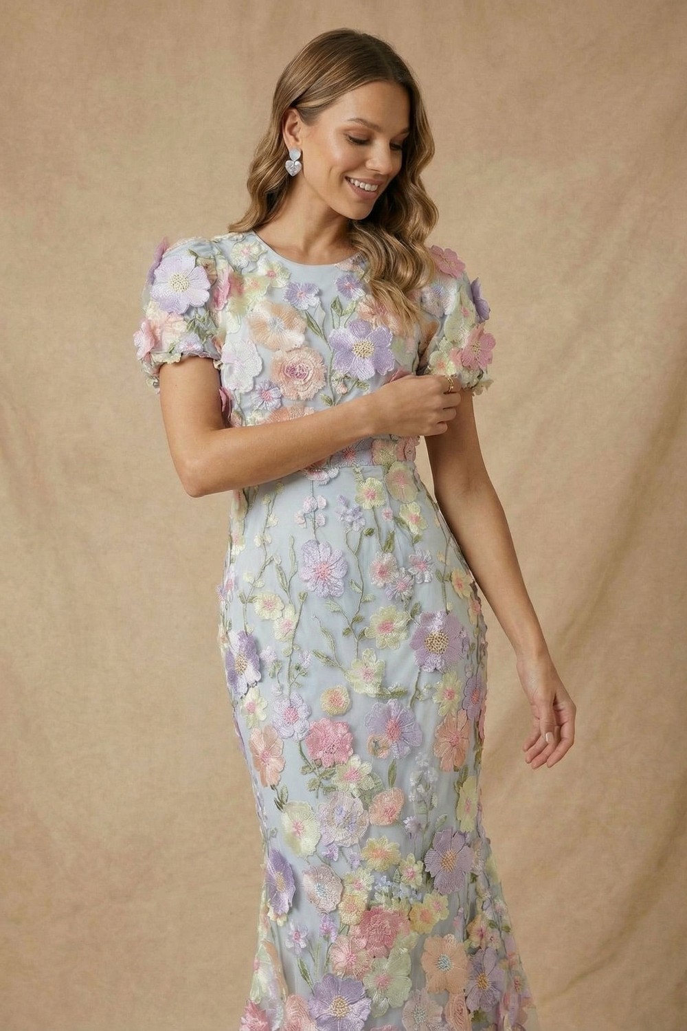 Liz Lace Midi Dress in Blue