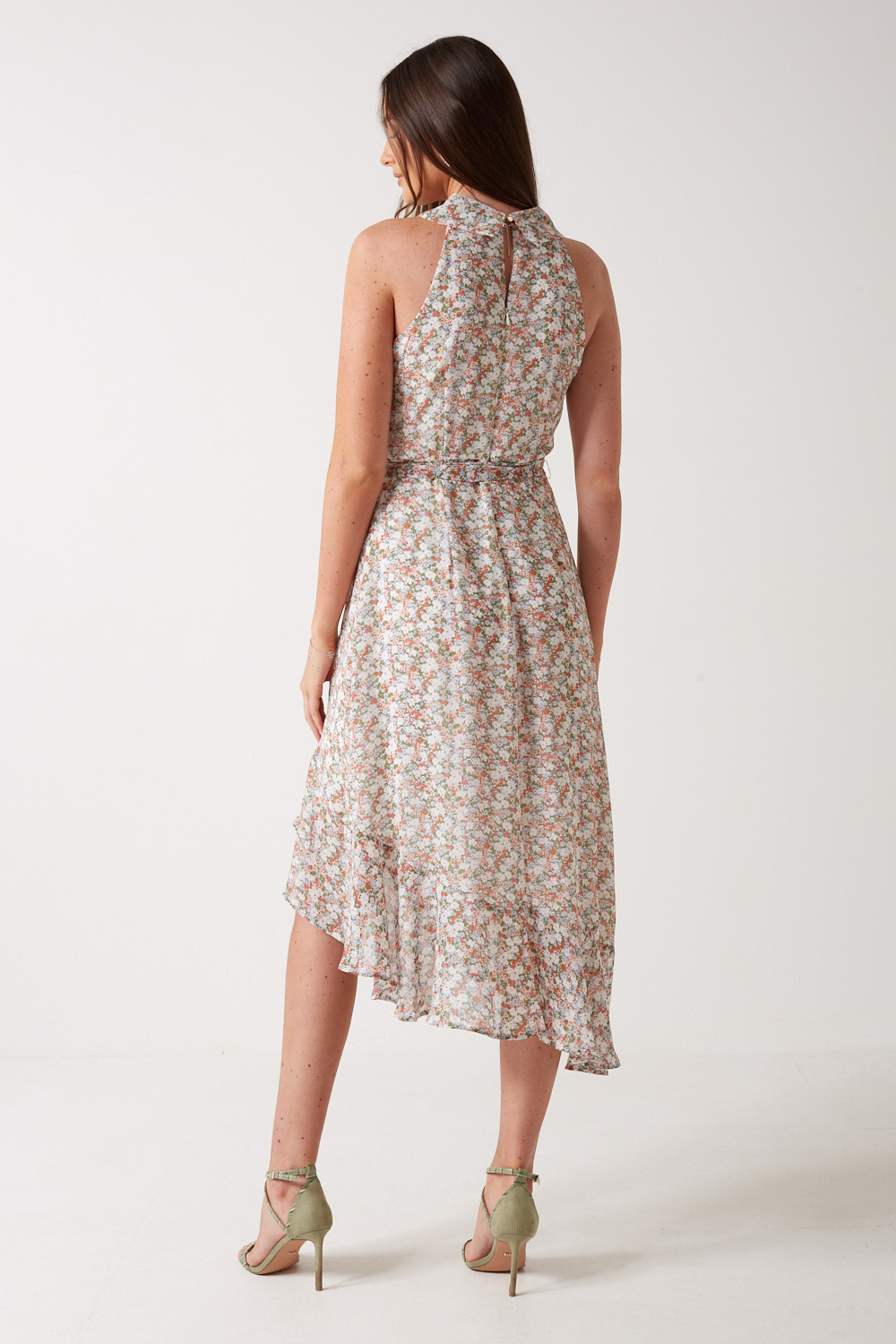 https://www.iclothing.com/media/catalog/product/m/a/madelyn_halter_neck_midi_dress_in_ditsy_floral_print-2.jpg