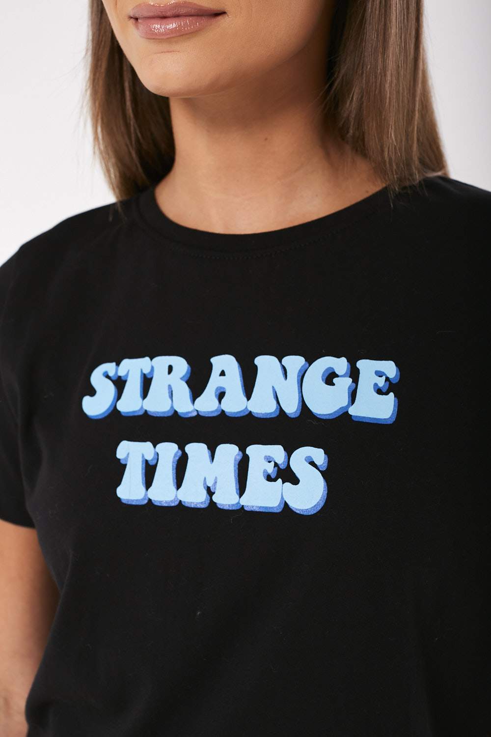 https://www.iclothing.com/media/catalog/product/m/a/maggie_strange_times_t-shirt_in_black-3.jpg