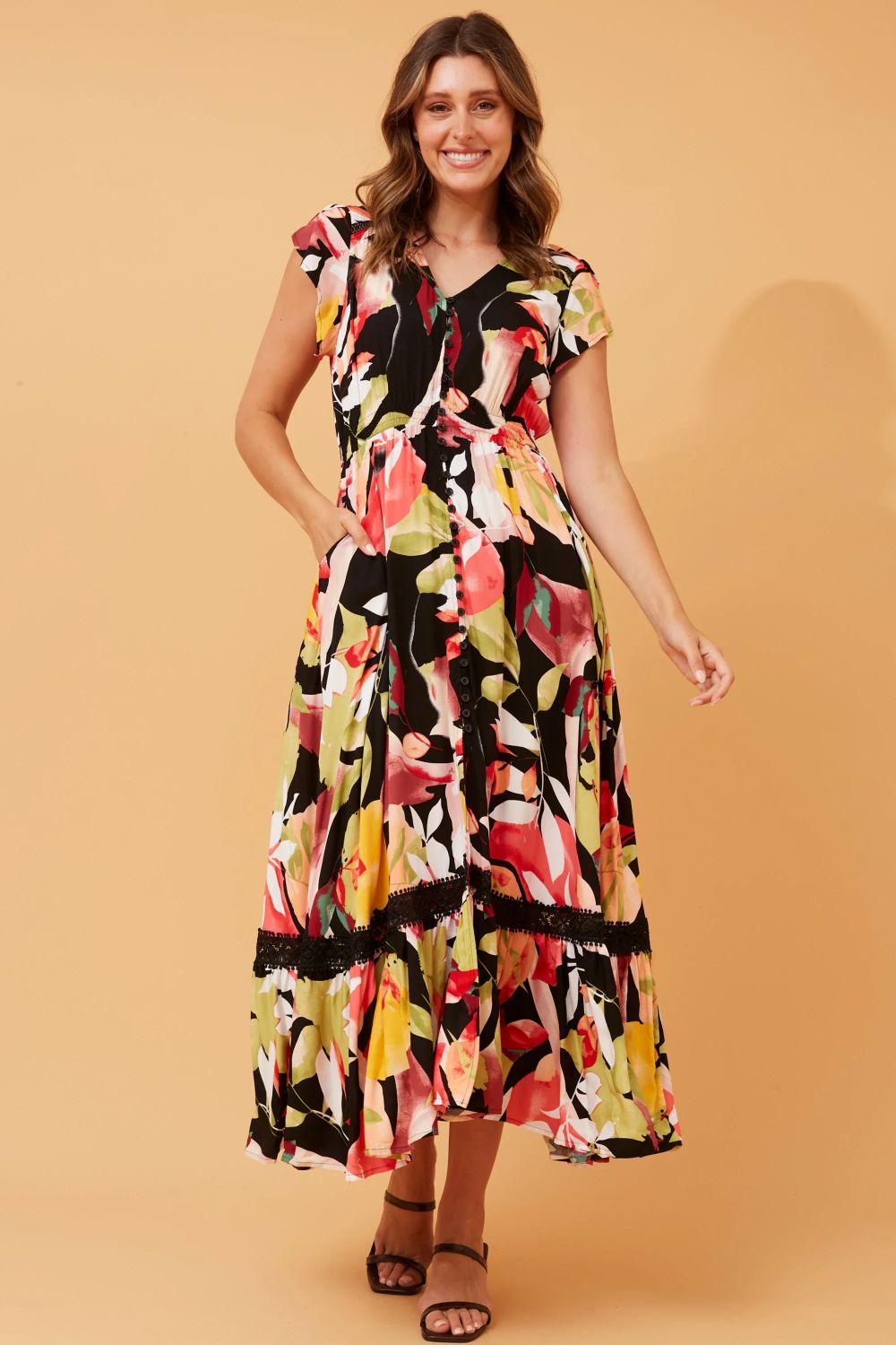 https://www.iclothing.com/media/catalog/product/m/o/morocco-leaf-print-maxi-dress-d519428-multi-black-100--v1-original_4472x.jpg