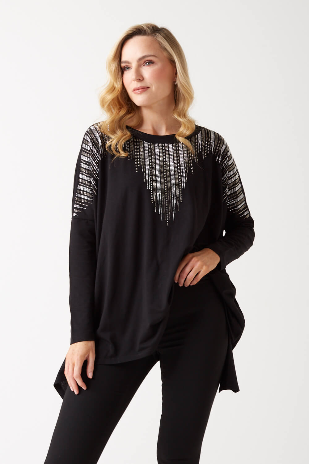 https://www.iclothing.com/media/catalog/product/n/e/neesa_studded_top_in_black-4.jpg
