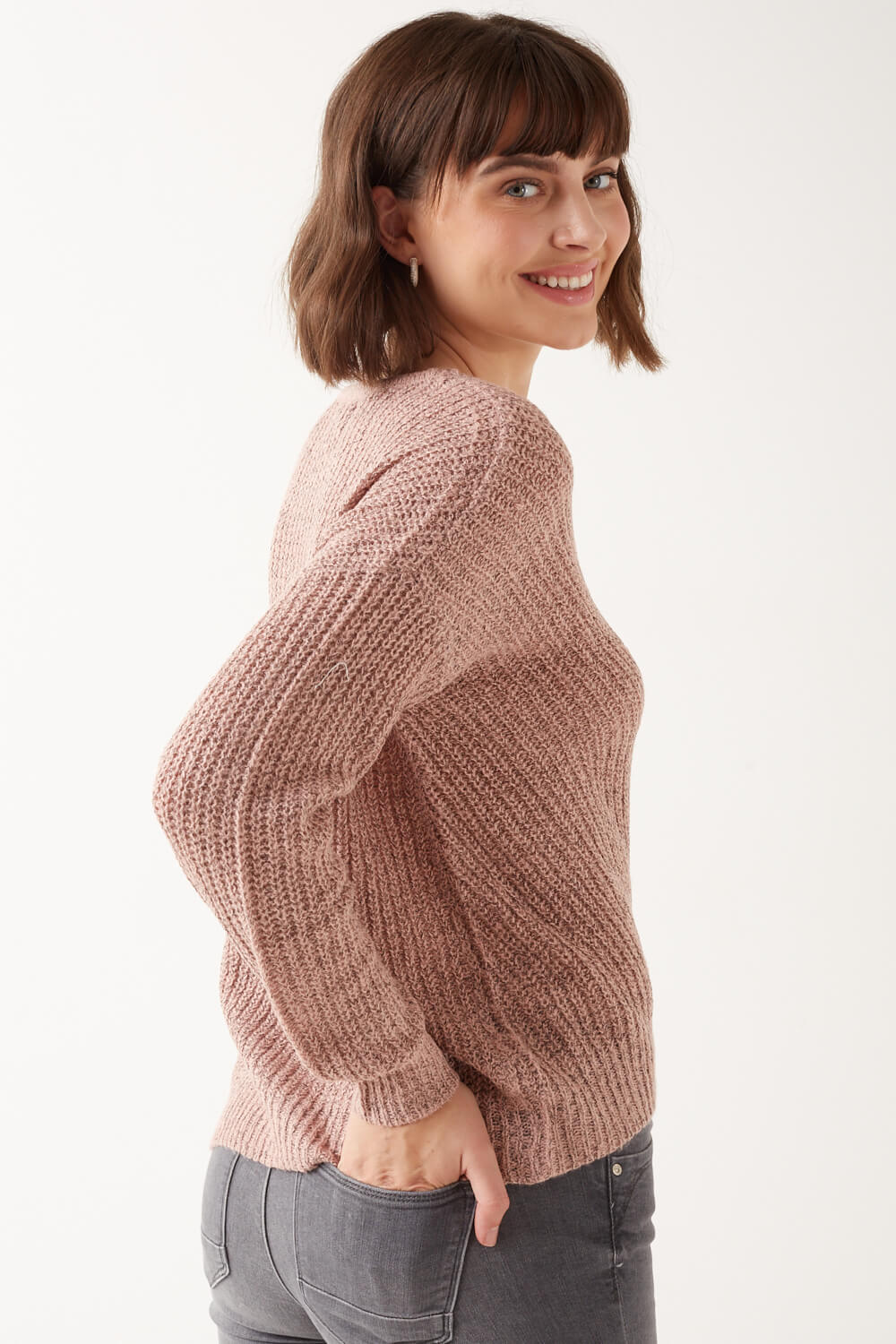 https://www.iclothing.com/media/catalog/product/n/e/new_megan_v_neck_knit_jumper_in_blush-2.jpg