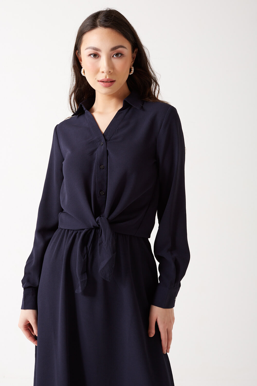 https://www.iclothing.com/media/catalog/product/n/o/nova_knotted_shirt_in_navy-1.jpg
