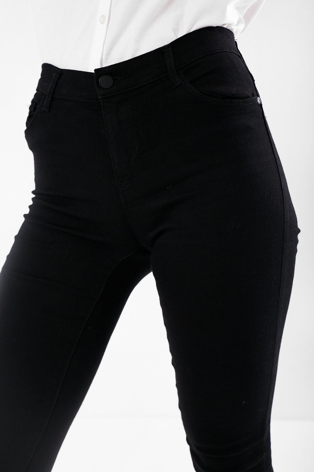 https://www.iclothing.com/media/catalog/product/r/a/rain_skinny_jeans_in_black-4_1.jpg