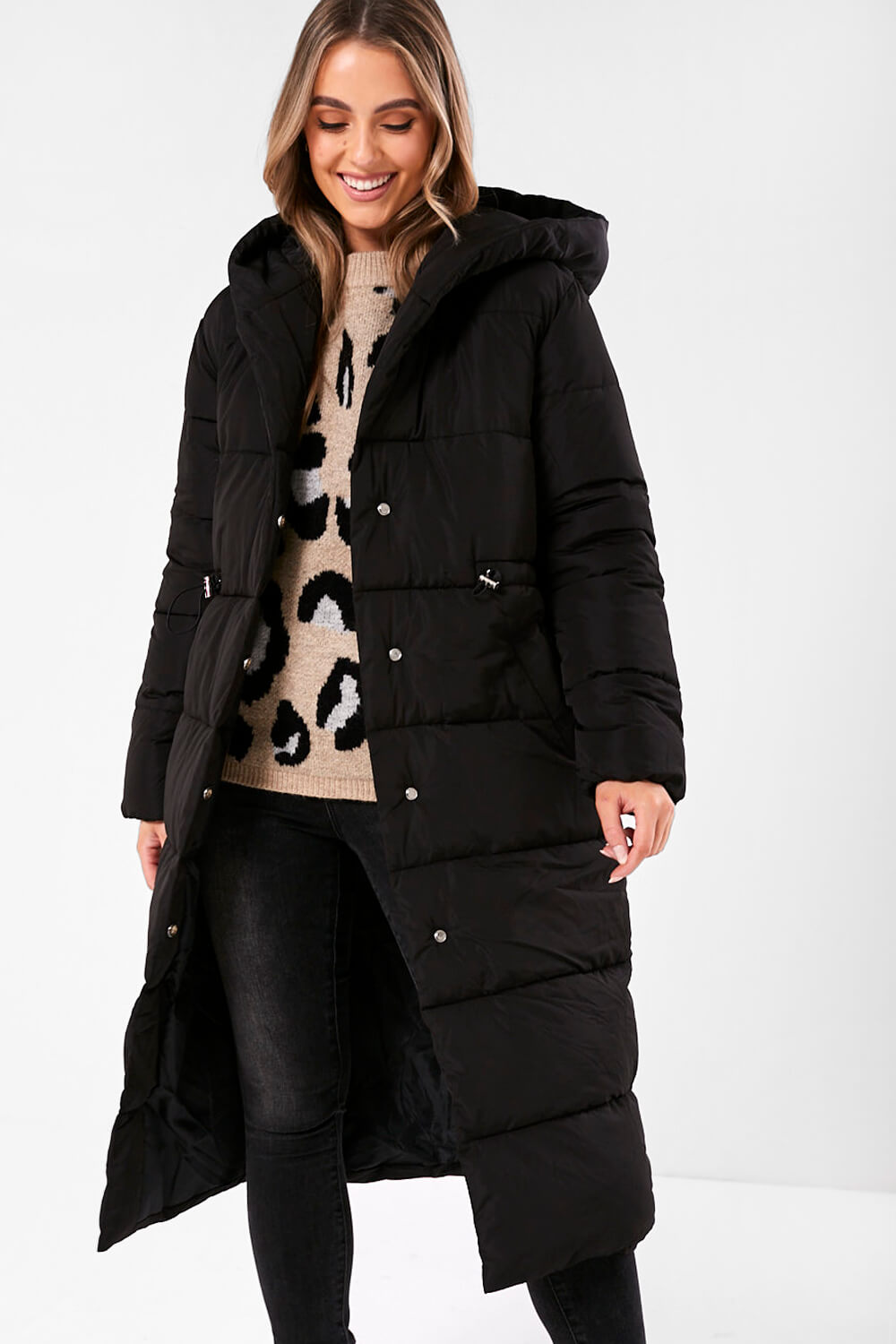 https://www.iclothing.com/media/catalog/product/r/e/renee_longline_puffer_jacket_in_black-51.jpg