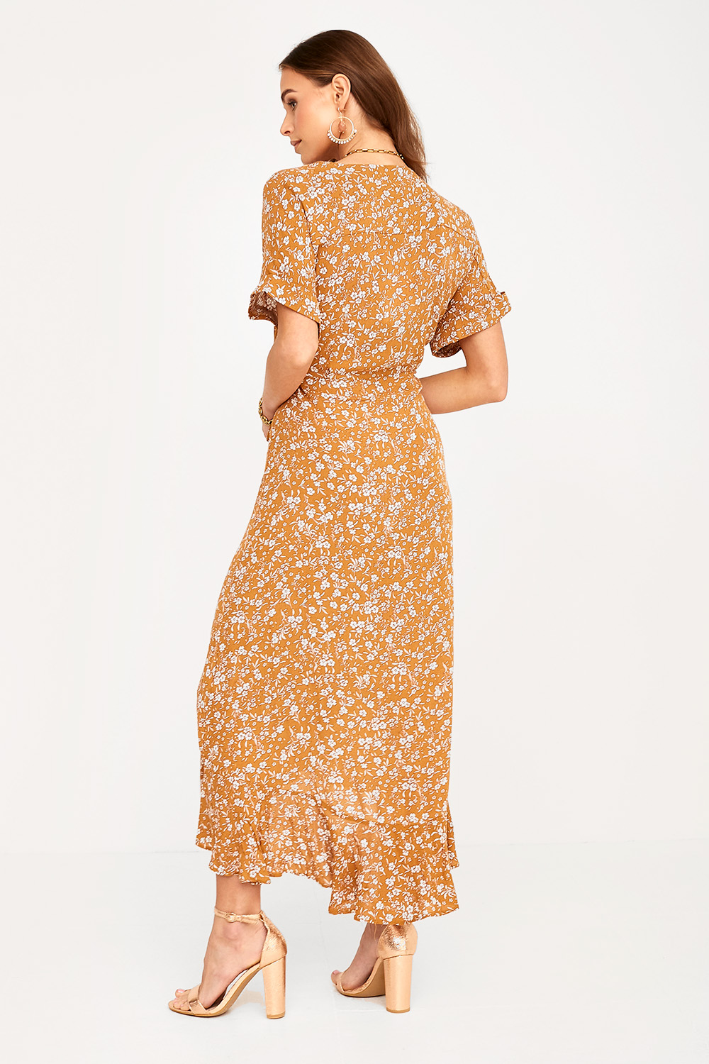 https://www.iclothing.com/media/catalog/product/r/i/ria_floral_print_wrap_dress_in_mustard-2.jpg