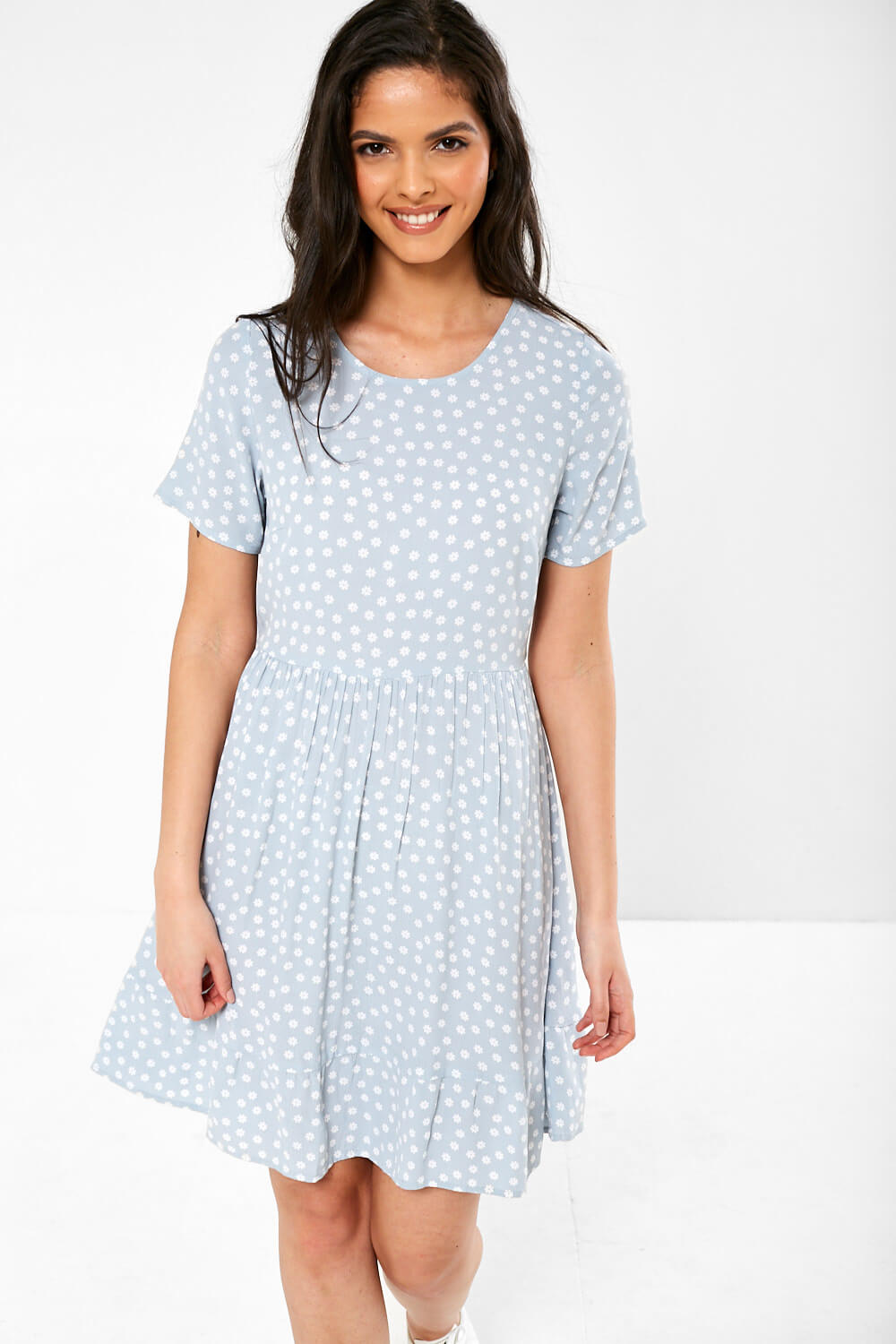 https://www.iclothing.com/media/catalog/product/s/e/selma_floral_dress_in_blue-5.jpg