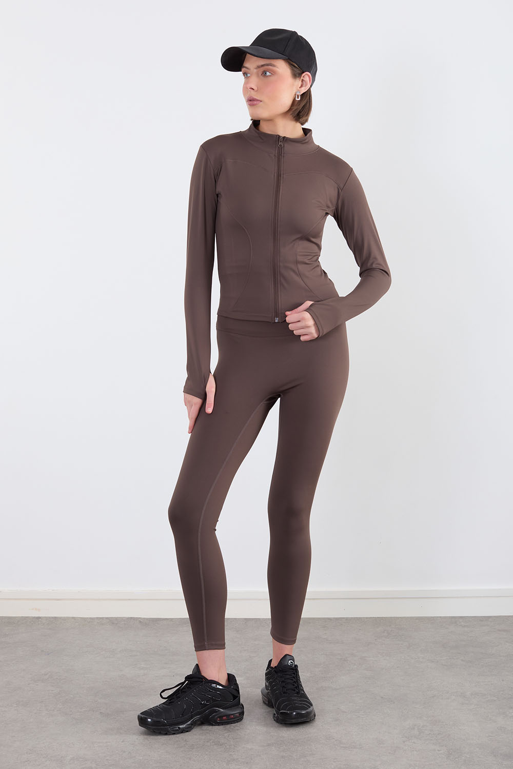 https://www.iclothing.com/media/catalog/product/s/e/set2811-dark_brown_162.jpg