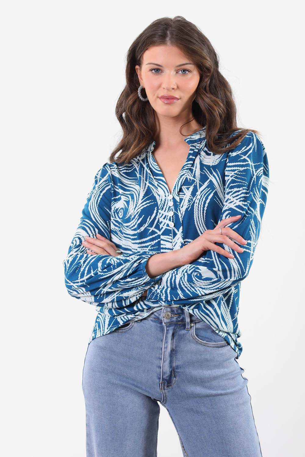 https://www.iclothing.com/media/catalog/product/s/m/sm82273-t293blu-2.jpg