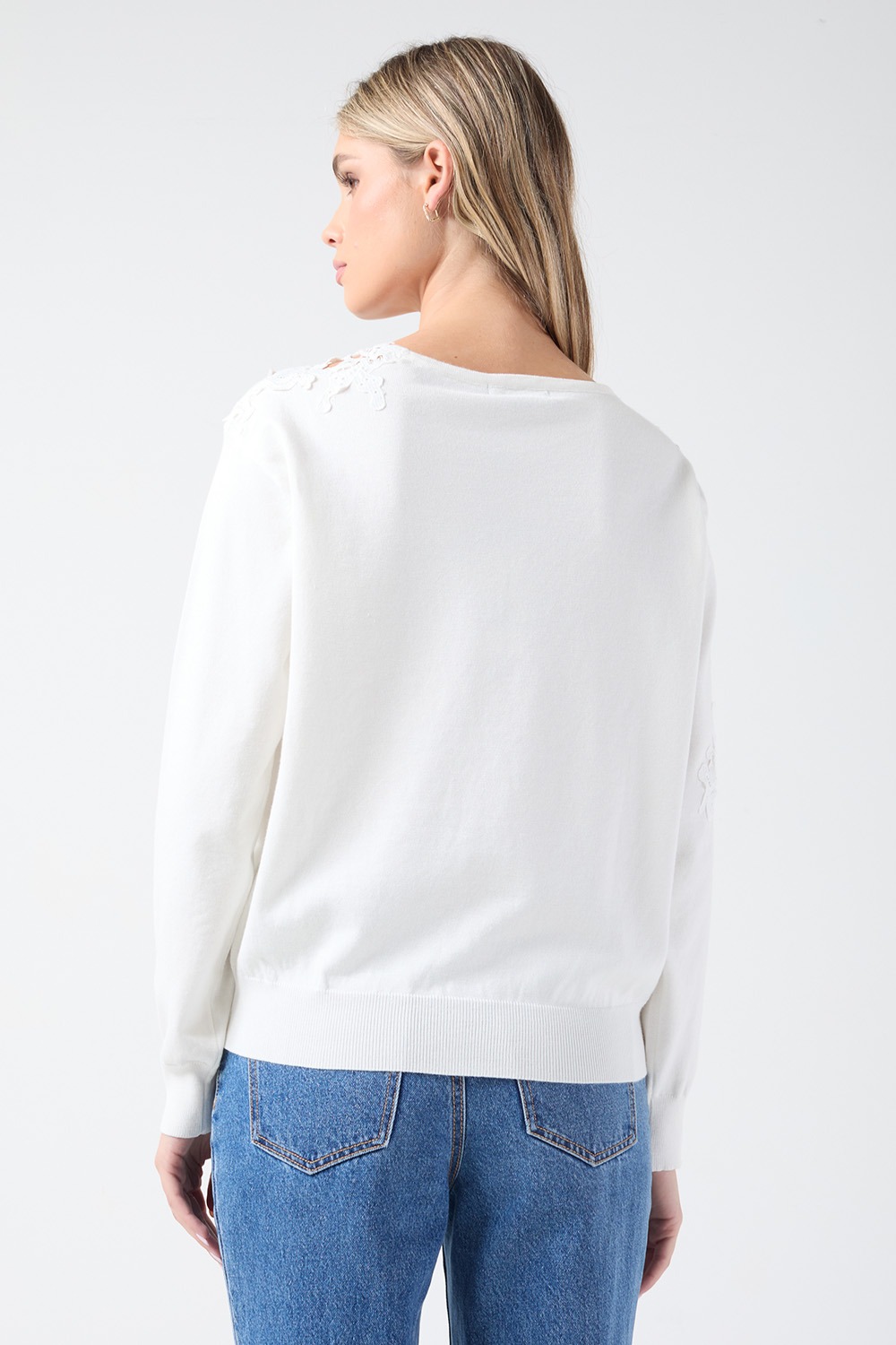 https://www.iclothing.com/media/catalog/product/s/m/sm86602-white163.jpg