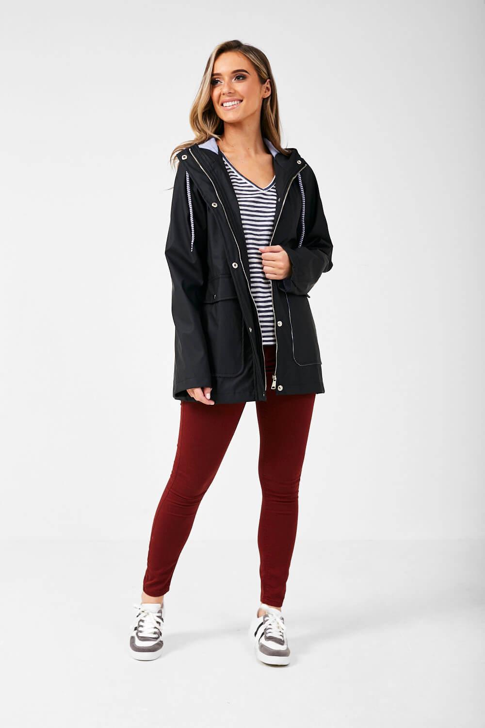 https://www.iclothing.com/media/catalog/product/s/t/stripe_lined_raincoat_in_black-4.jpg