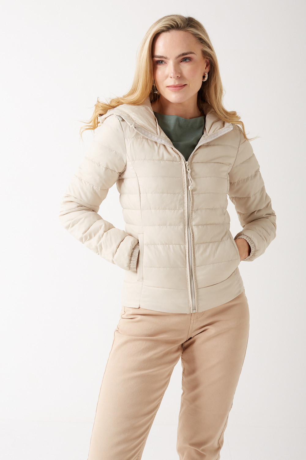 https://www.iclothing.com/media/catalog/product/t/a/tahoe_quilted_jacket_in_stone-4.jpg