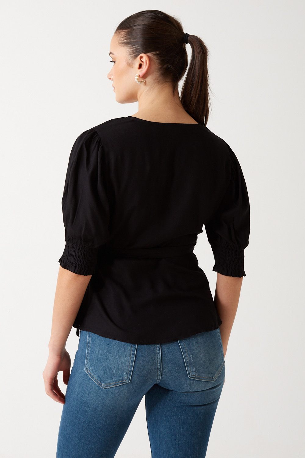 https://www.iclothing.com/media/catalog/product/t/a/tala_wrap_top_in_black-2.jpg