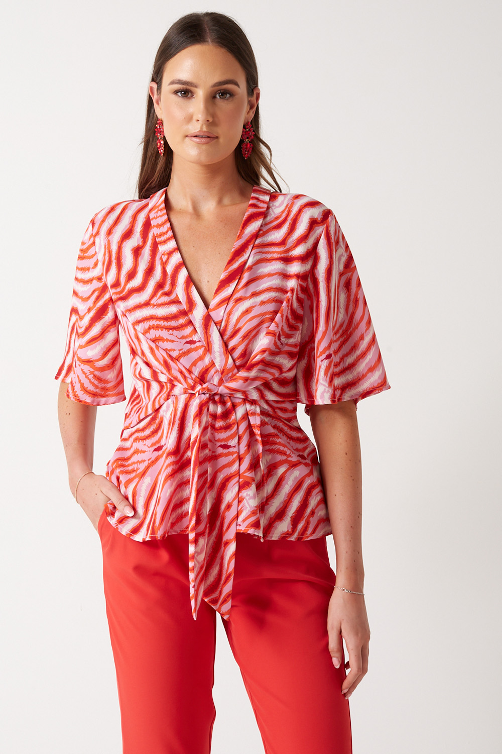https://www.iclothing.com/media/catalog/product/t/a/tara_printed_wrap_top_in_red-1.jpg