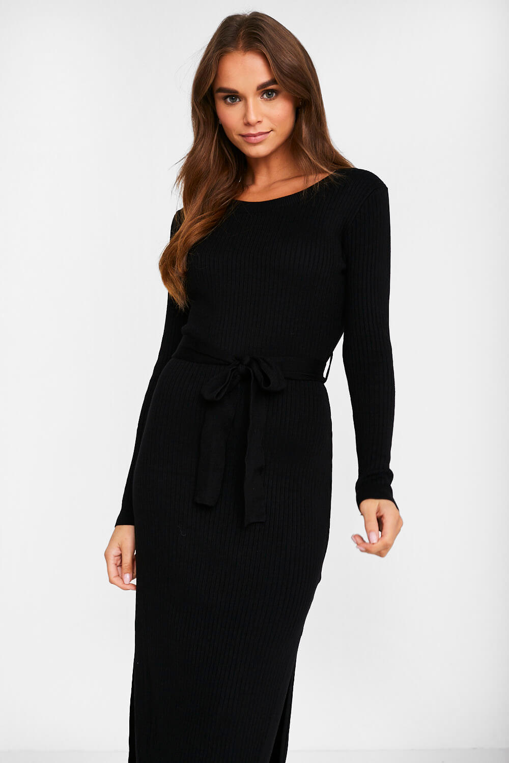 https://www.iclothing.com/media/catalog/product/t/e/tessa_ribbed_knit_dress_in_black-3.jpg