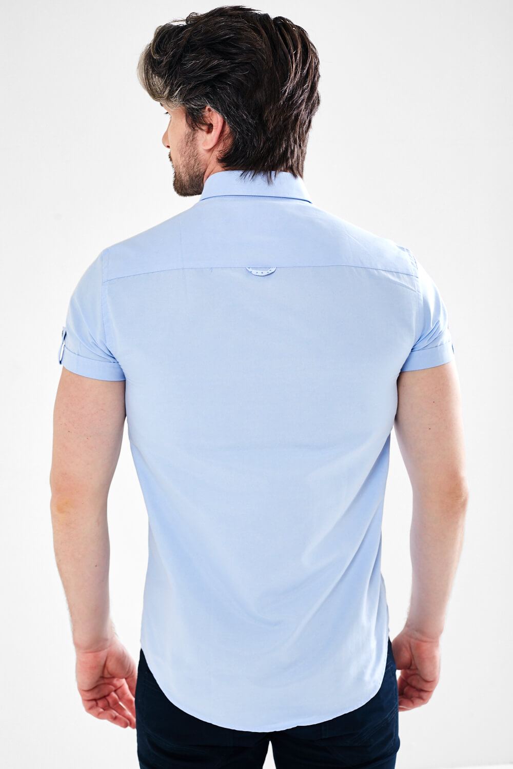 https://www.iclothing.com/media/catalog/product/t/o/tolka_short_sleeve_oxford_shirt_in_sky_blue-2.jpg