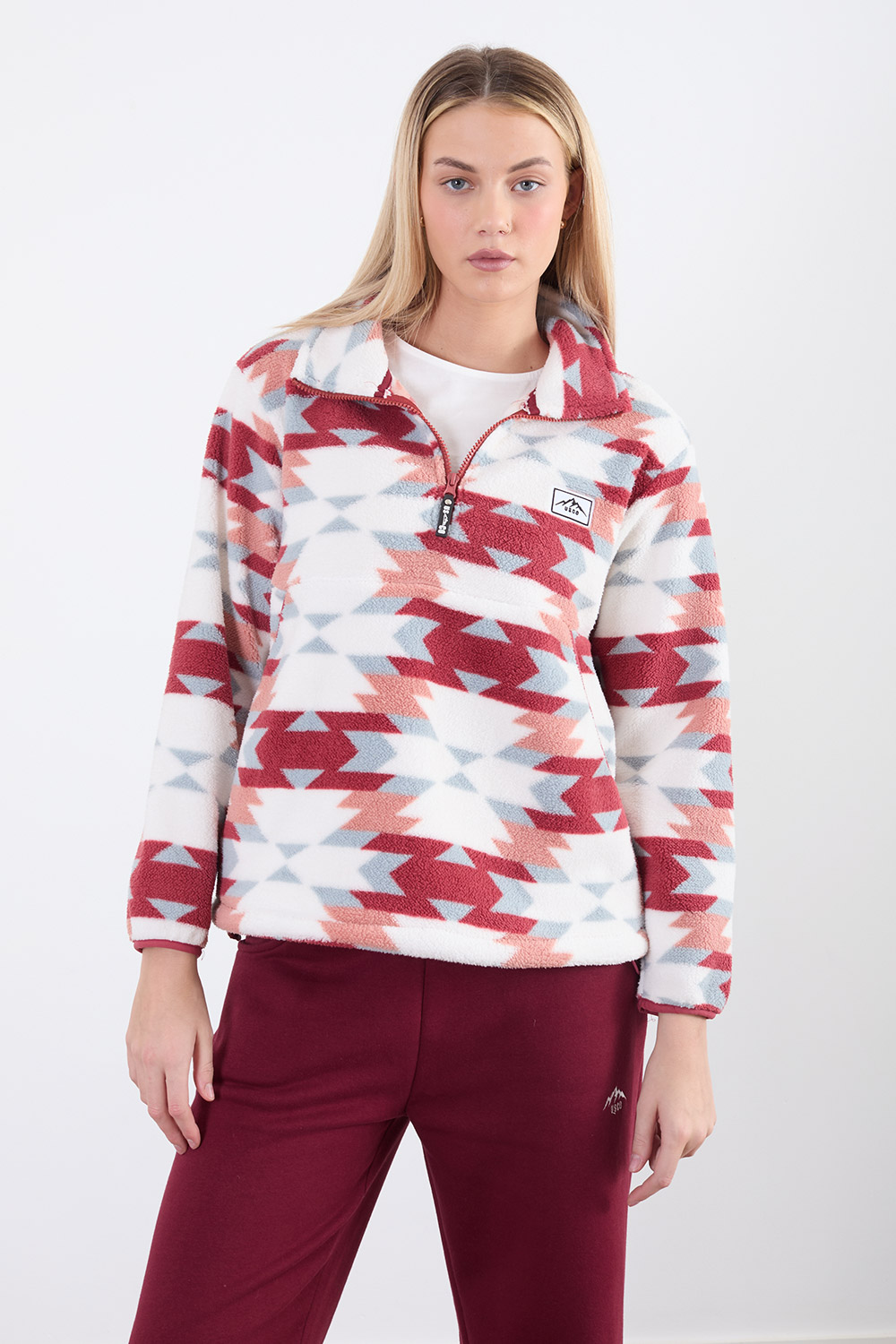 https://www.iclothing.com/media/catalog/product/u/s/usco45508-wine_abstract_48.jpg