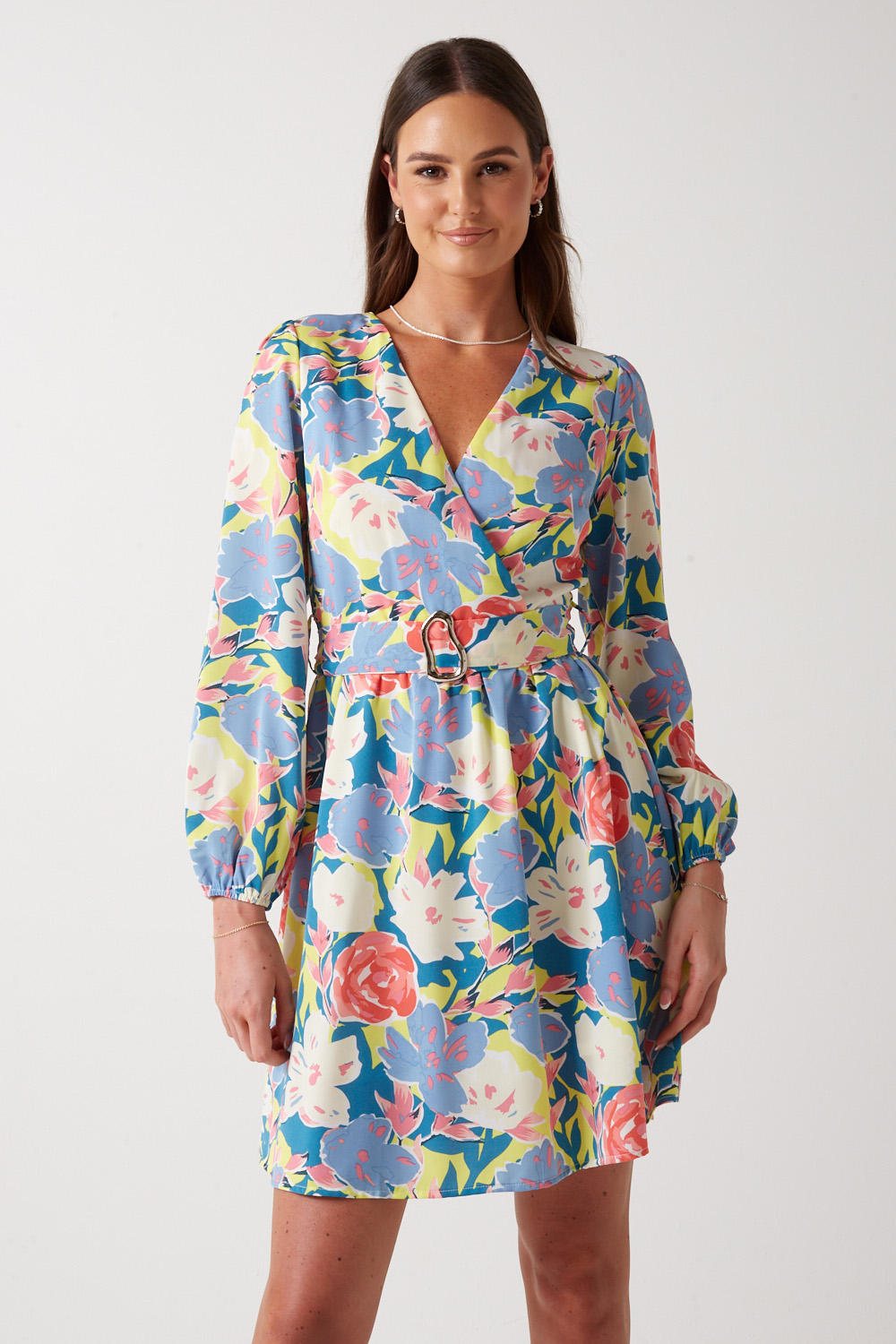 https://www.iclothing.com/media/catalog/product/v/i/viva_floral_print_short_dress_in_blue-3.jpg
