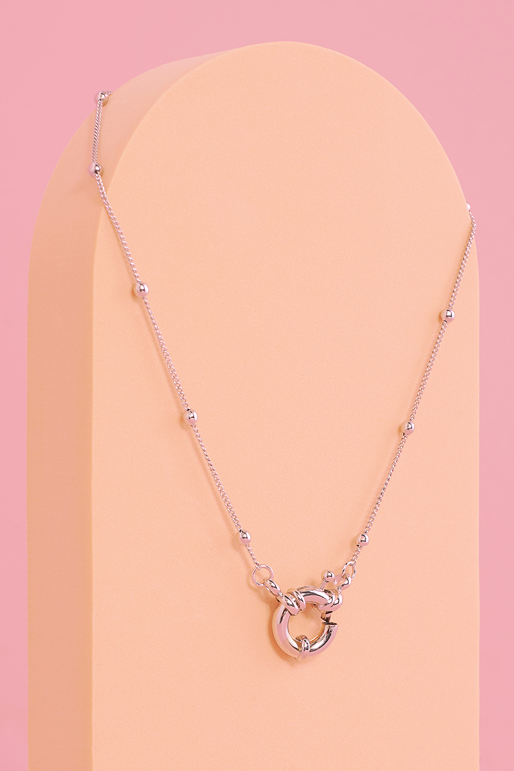 https://www.iclothing.com/media/catalog/product/y/a/yacht-rope-chain-silver_1.jpg